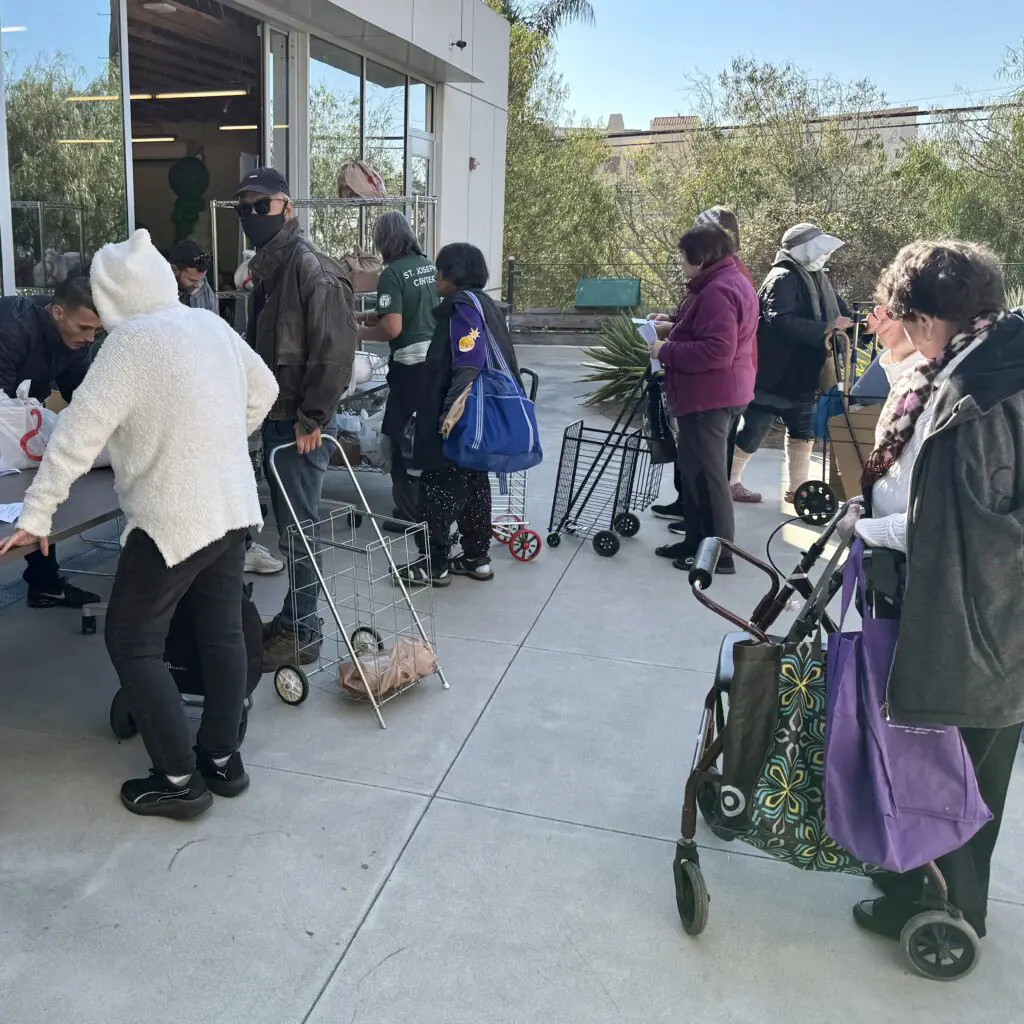St. Joseph Center’s Thanksgiving Giveaway Featured in Santa Monica Daily Press