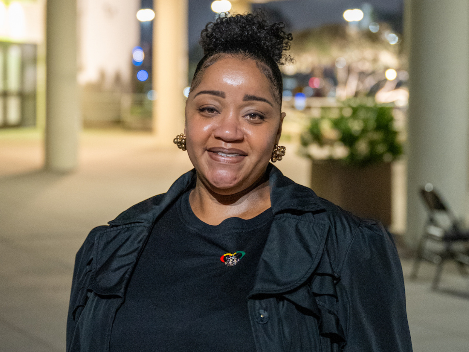 Rachel Gordon smiling outdoors in Los Angeles, reflecting on her journey from homelessness to stability with support from St. Joseph Center.