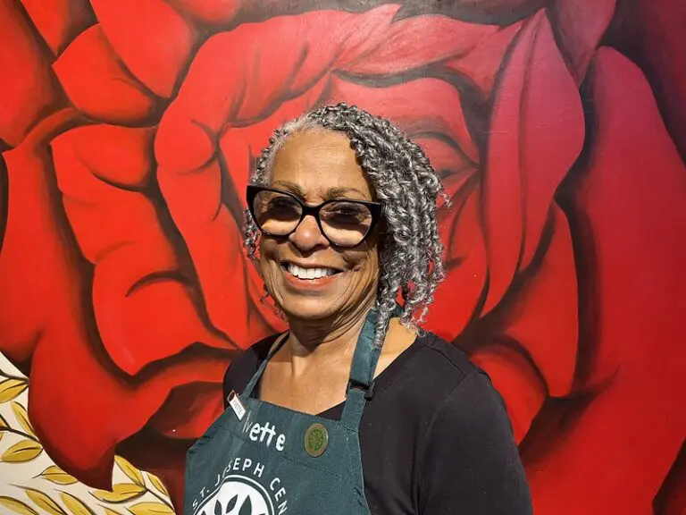 Serving Food, Sharing Humanity: Meet Yvette, a Bread &amp; Roses Volunteer
