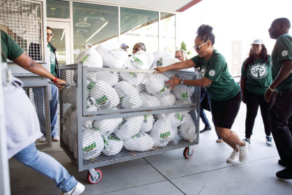 Drive-Through Turkey Giveaway