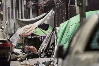 Homelessness declined last year in Hollywood and Venice, but not Skid Row, new Rand study finds