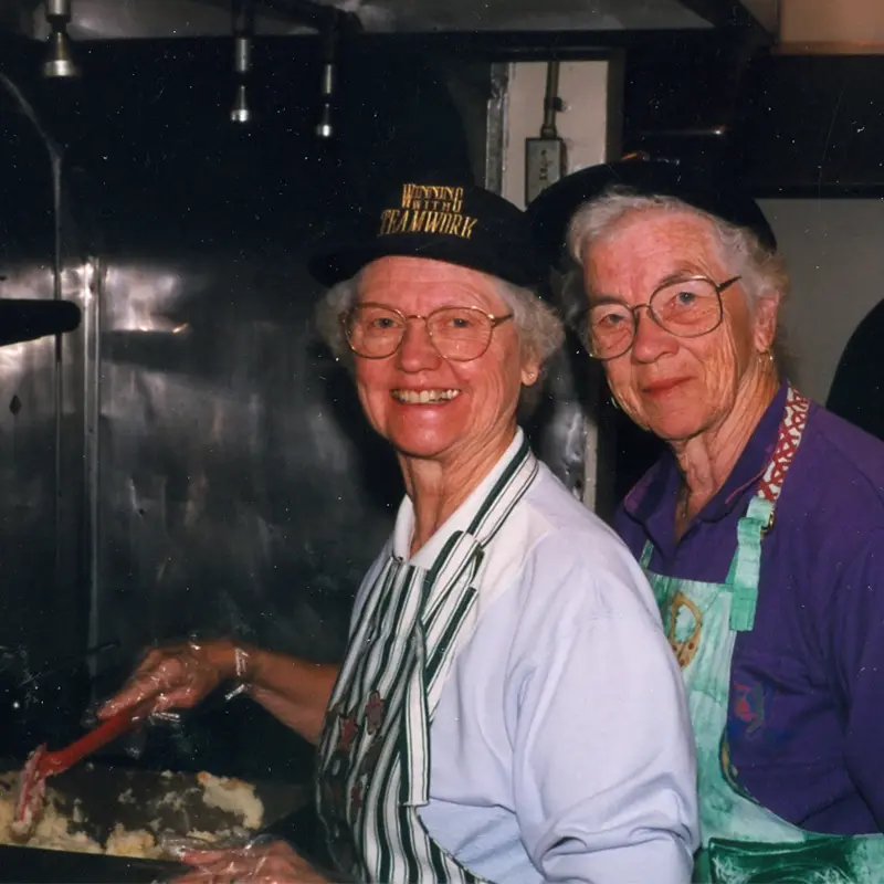 sjc-bread-and-roses-kitchen-cooking