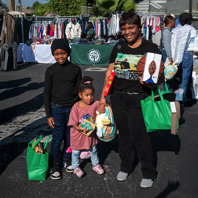 sjc-sola-open-air-family-mother-and-children
