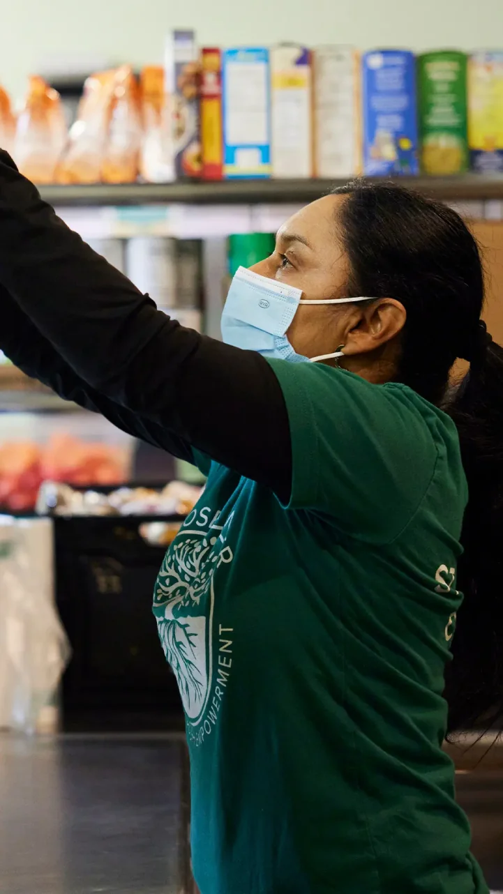 sjc-nourishing-food-pantry-maria